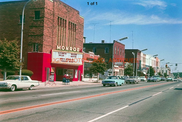 Monroe Theatre (River Raisin Centre) - Old Post Card View